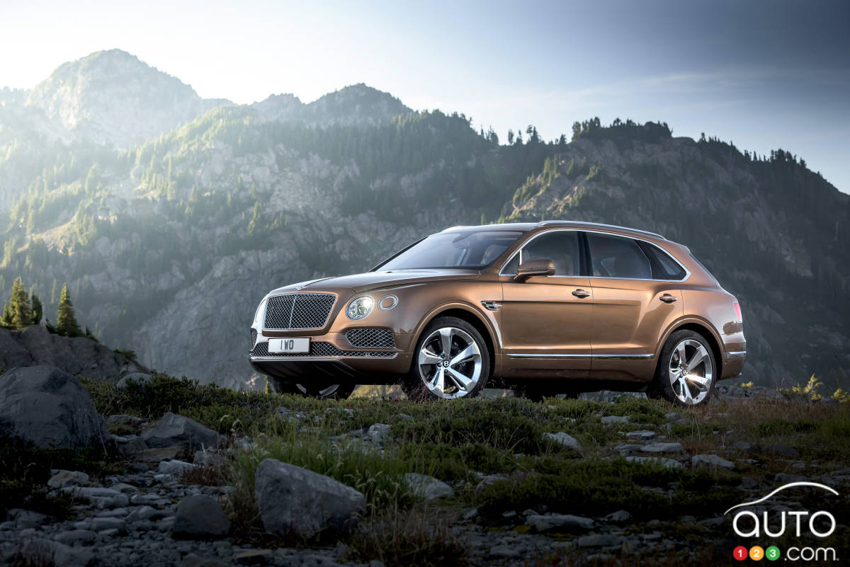 Frankfurt 2015: Bentley Bentayga knows how to create a buzz
